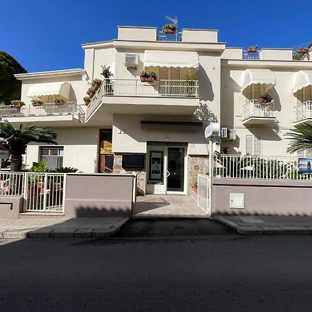 Il Delfino Holiday House Cefalù Extérieur photo
